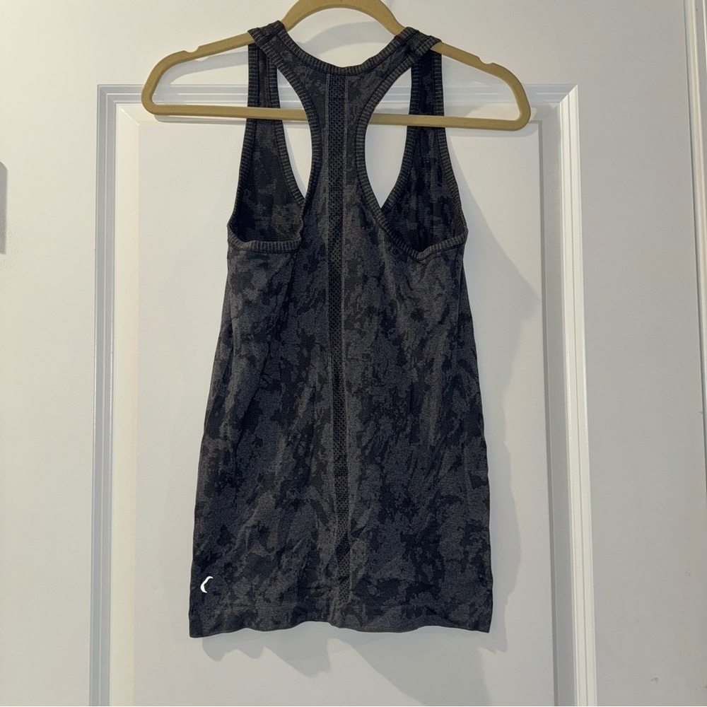 💕SALE💕Zyia Active Grey Splash Tank - Picture 3 of 4